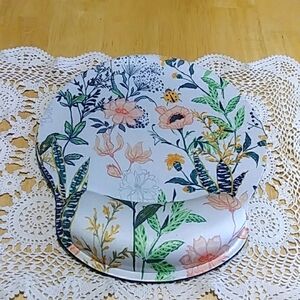 Floral Office Accessory, mouse pad With Wrist Rest